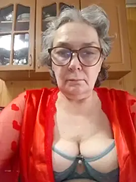 Snapshot of IrinaSweet54 chatting on 14, 5, 2026 IrinaSweet54 online show from 14, 5, 2026