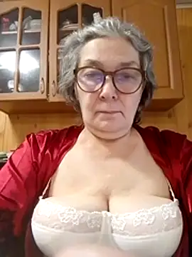 Snapshot of IrinaSweet54 chatting on 13, 7, 2026 IrinaSweet54 online show from 13, 7, 2026