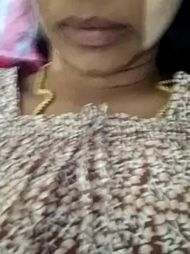 Snapshot of Ambika01 chatting on 11, 1, 2025 Ambika01 online show from 11, 1, 2025