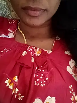 Snapshot of Ambika01 chatting on 7, 10, 2025 Ambika01 online show from 7, 10, 2025