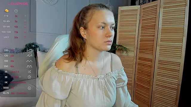 Snapshot of Ariell_Margot_ chatting on 2, 1, 2025 Ariell Margot online show from 2, 1, 2025