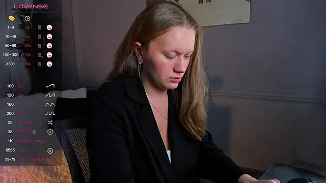 Snapshot of Ariell_Margot_ chatting on 21, 1, 2025 Ariell Margot online show from 21, 1, 2025