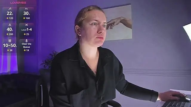 Snapshot of Ariell_Margot_ chatting on 21, 10, 2025 Ariell Margot  online show from 21, 10, 2025