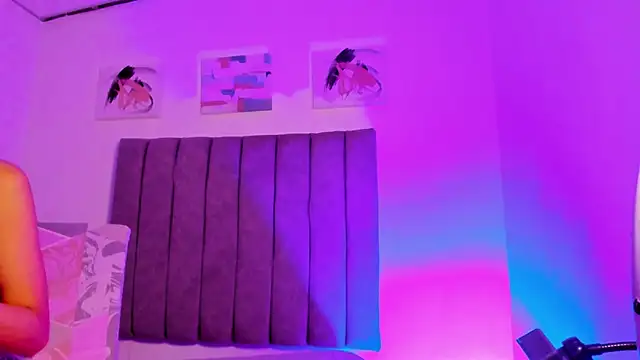 sarah  bigboobs online show from 11, 1, 2026