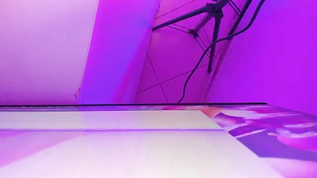 sarah  bigboobs online show from 4, 2, 2026