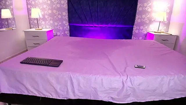 BritneySweet  online show from 9, 5, 2026
