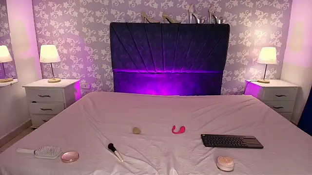 BritneySweet  online show from 28, 5, 2026