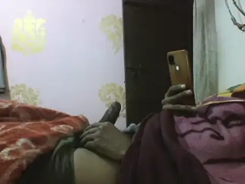 Snapshot of Desi_GfBf chatting on 30, 1, 2025 Desi GfBf online show from 30, 1, 2025