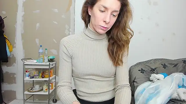 YourSuperModel online show from 27, 12, 2024