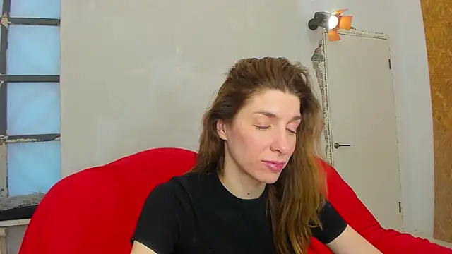 YourSuperModel online show from 26, 1, 2025