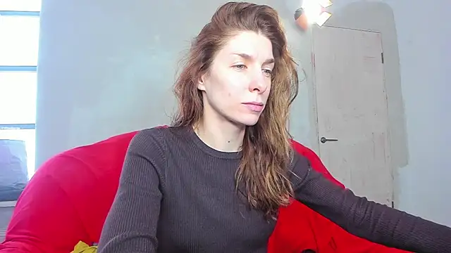 YourSuperModel online show from 14, 2, 2025