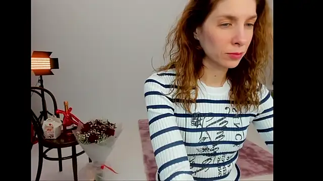 YourSuperModel online show from 15, 2, 2026