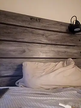 Mcoleman4642 online show from 12, 9, 2025