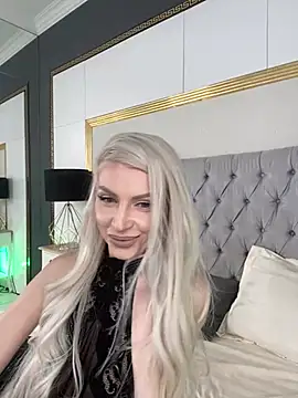 KiaHarper online show from 14, 2, 2025