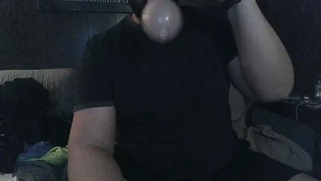 Snapshot of ThongerBBro chatting on 11, 1, 2026 ThongerBBro online show from 11, 1, 2026