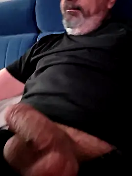 axecoman60 online show from 12, 3, 2026