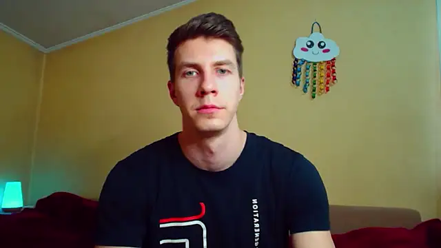 Snapshot of Chris_Brien chatting on 6, 4, 2026 Chris Brien online show from 6, 4, 2026