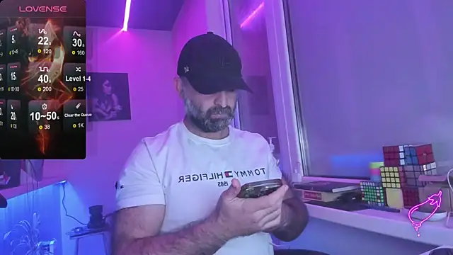 Snapshot of MAGABEAR077 chatting on 17, 9, 2025 MAGABEAR077 online show from 17, 9, 2025