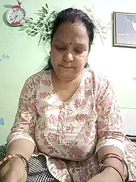 Kavya kapoor online show from 5, 2, 2025