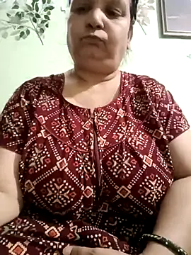 Kavya kapoor online show from 9, 5, 2026