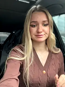 Devill Angel  online show from 3, 11, 2025