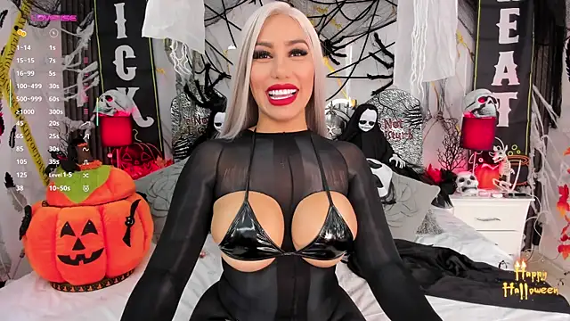 EmilyLeah  online show from 9, 10, 2025