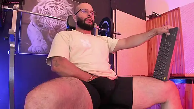 Snapshot of Luke__09 chatting on 11, 3, 2026 Luke 09 online show from 11, 3, 2026