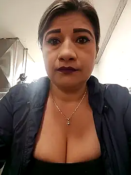 Hannahcandyy online show from 4, 1, 2025