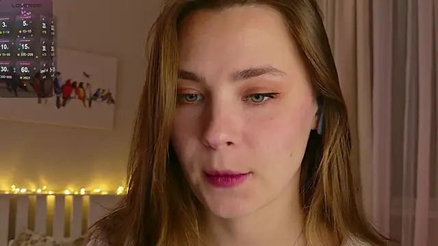 Snapshot of Pink_SeaGul chatting on 21, 9, 2025 Pink SeaGul online show from 21, 9, 2025