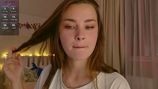 Snapshot of Pink_SeaGul chatting on 25, 9, 2025 Pink SeaGul online show from 25, 9, 2025