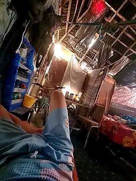 Snapshot of BillowedLeaper chatting on 22, 12, 2025 BillowedLeaper online show from 22, 12, 2025