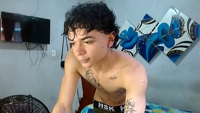 Lovebeng  online show from 11, 10, 2025