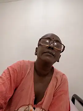 mamakarma1403 online show from 11, 6, 2026