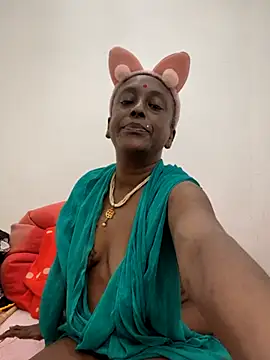 mamakarma1403 online show from 26, 6, 2026