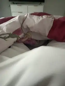 Snapshot of tiou72 chatting on 14, 2, 2026 tiou72 online show from 14, 2, 2026