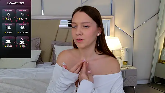 AliceBrayan online show from 22, 2, 2025