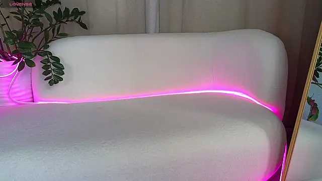 AliceBrayan online show from 22, 3, 2025