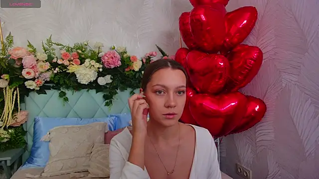 AliceBrayan online show from 5, 2, 2026