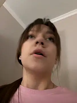 AliceBrayan online show from 1, 5, 2026