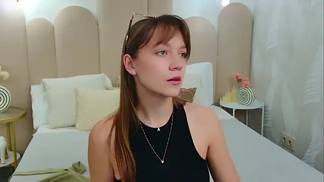 AliceBrayan online show from 12, 5, 2026
