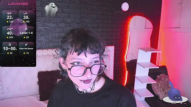 Ghosty Doll online show from 17, 12, 2024