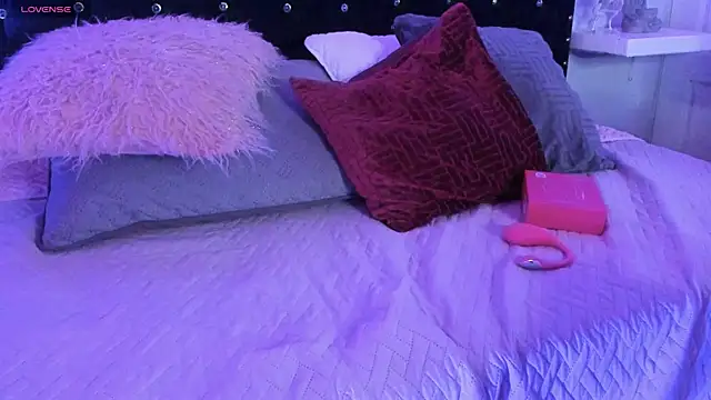 Ghosty Doll online show from 24, 9, 2025