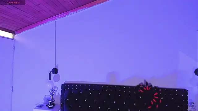 Ghosty Doll online show from 9, 10, 2025