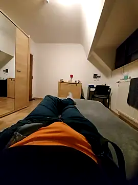 pascalino100 online show from 13, 2, 2025