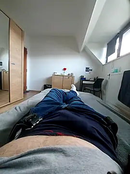 pascalino100 online show from 15, 2, 2025