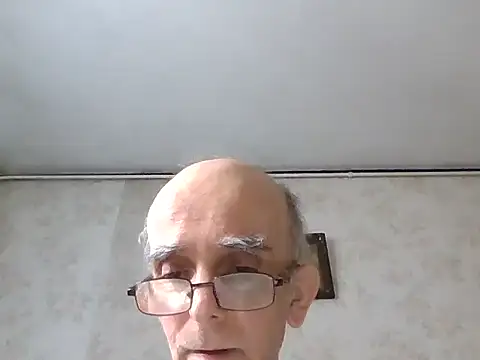 Snapshot of mariusica1@xh chatting on 14, 10, 2025 mariusica1xh online show from 14, 10, 2025