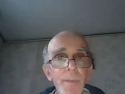 Snapshot of mariusica1@xh chatting on 24, 10, 2025 mariusica1xh online show from 24, 10, 2025