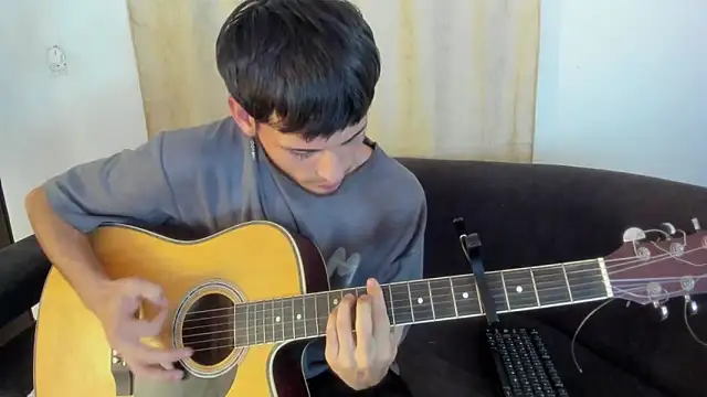 Henrikk senn online show from 8, 11, 2025