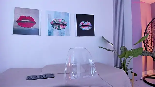 Angela donnato online show from 31, 10, 2025