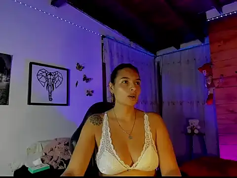 mykaelahoney online show from 13, 2, 2026